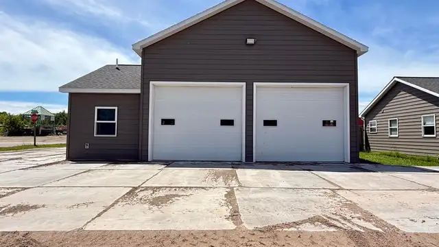 View image 9