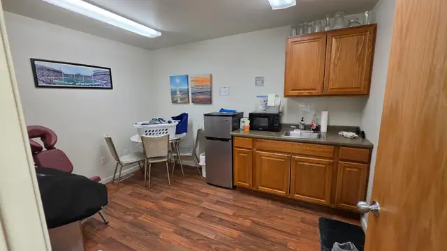 View image 18