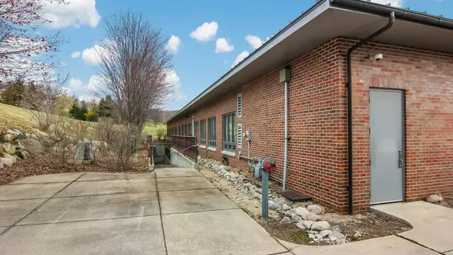 View image 3