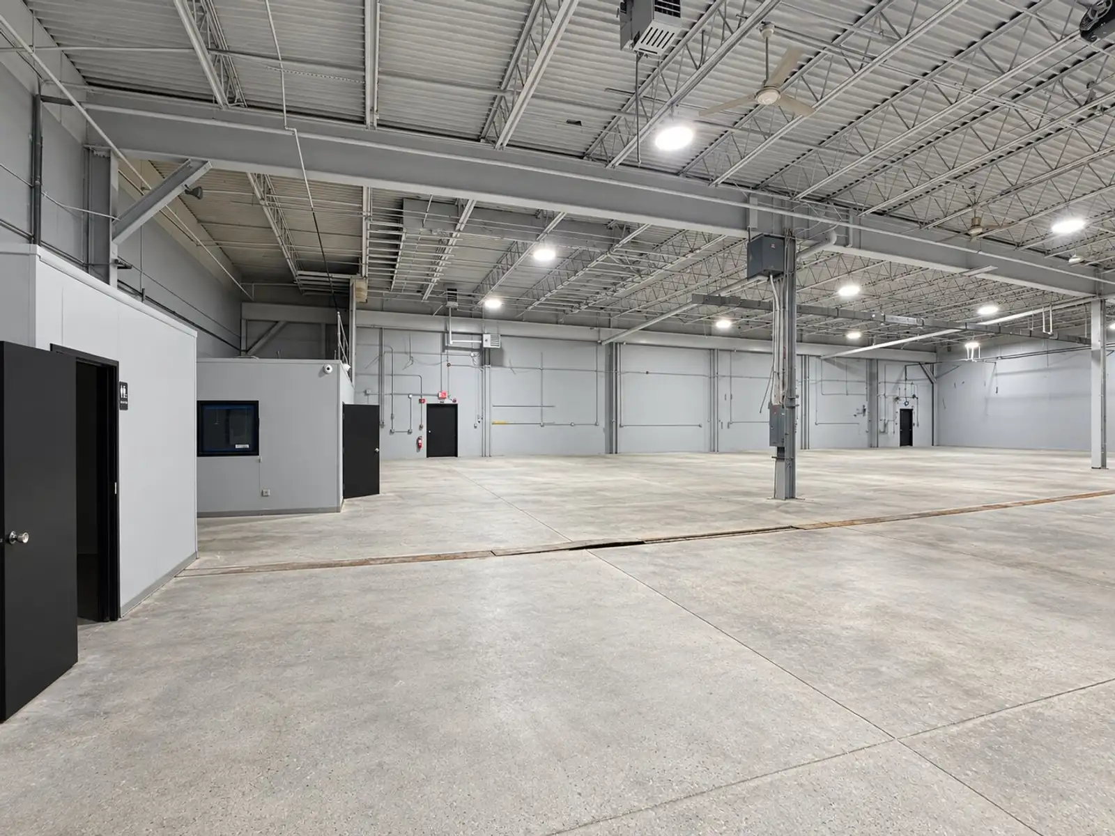 Industrial / Warehouse Space for Lease in Ann Arbor image 2