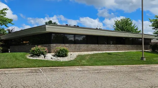 Suite B image