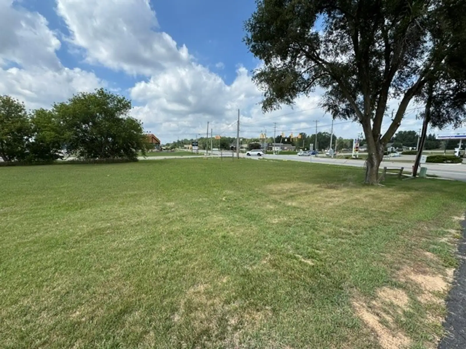 E Remus Rd image 5