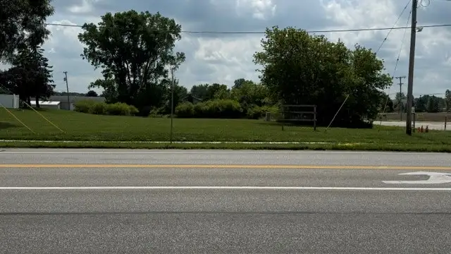 E Remus Rd thumbnail 2