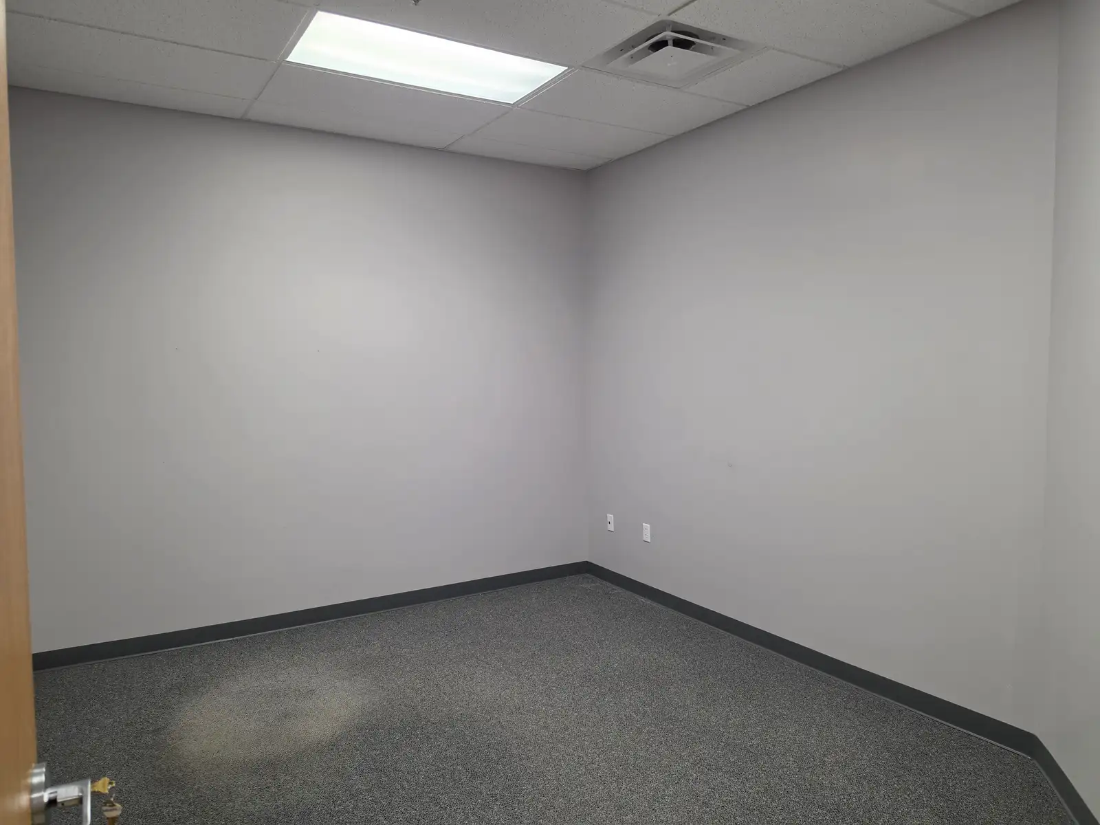 Burton Retail / Office For Sale!! image 18
