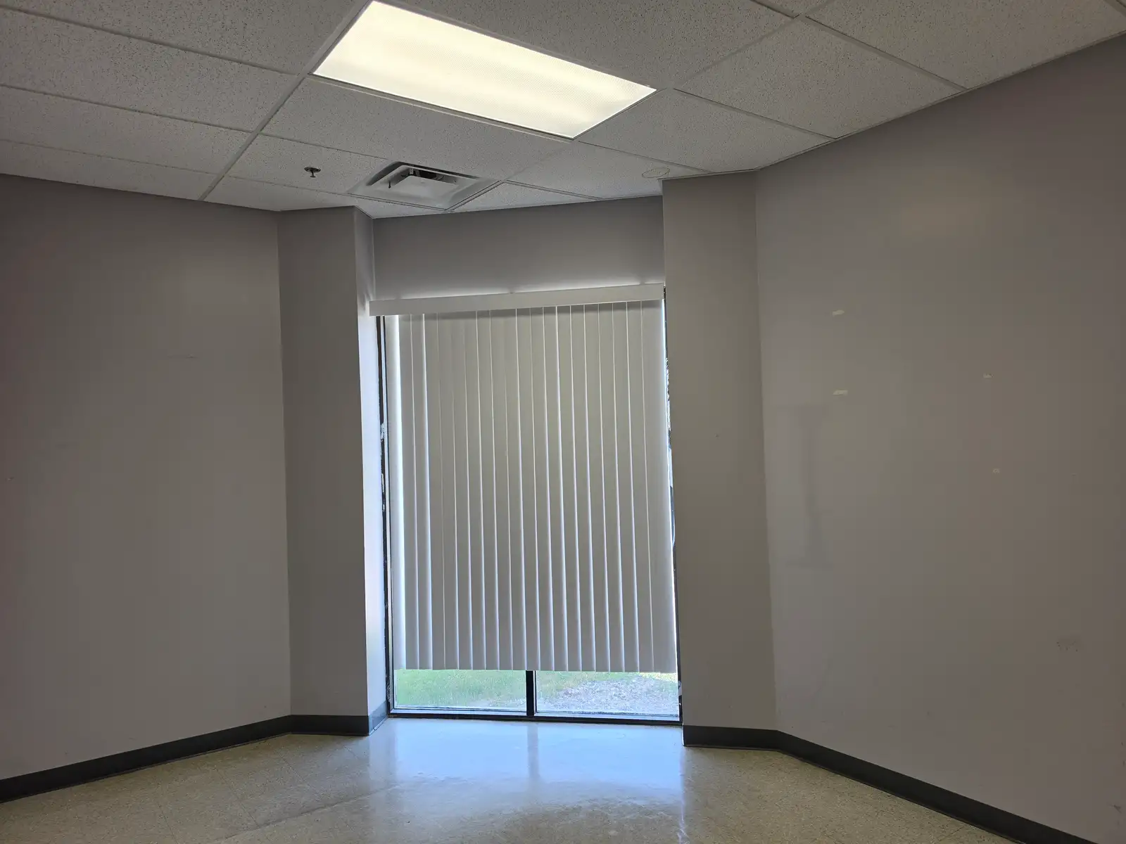 Burton Retail / Office For Sale!! image 12