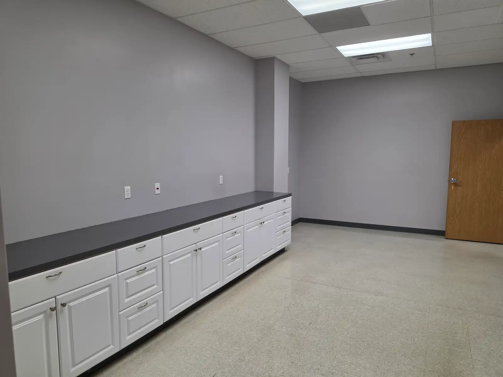 Burton Retail / Office For Sale!! image 14