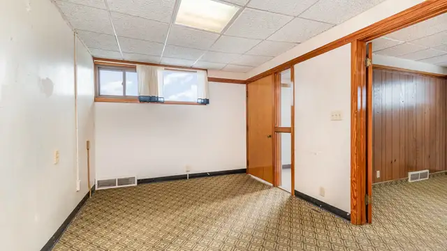 View image 21