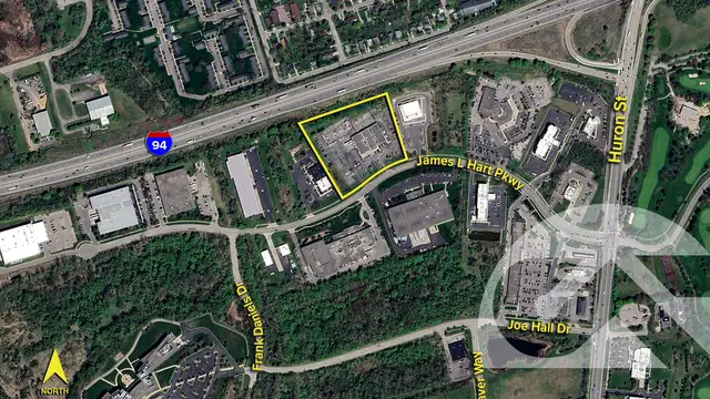 770 James L. Hart Parkway thumbnail 2