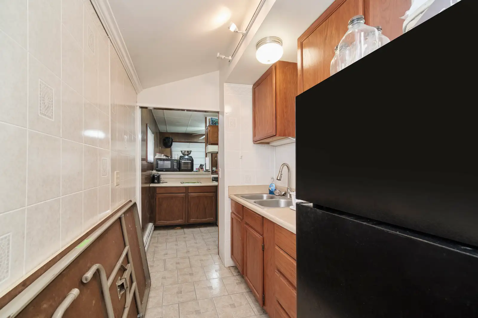 135 Washington St image 34