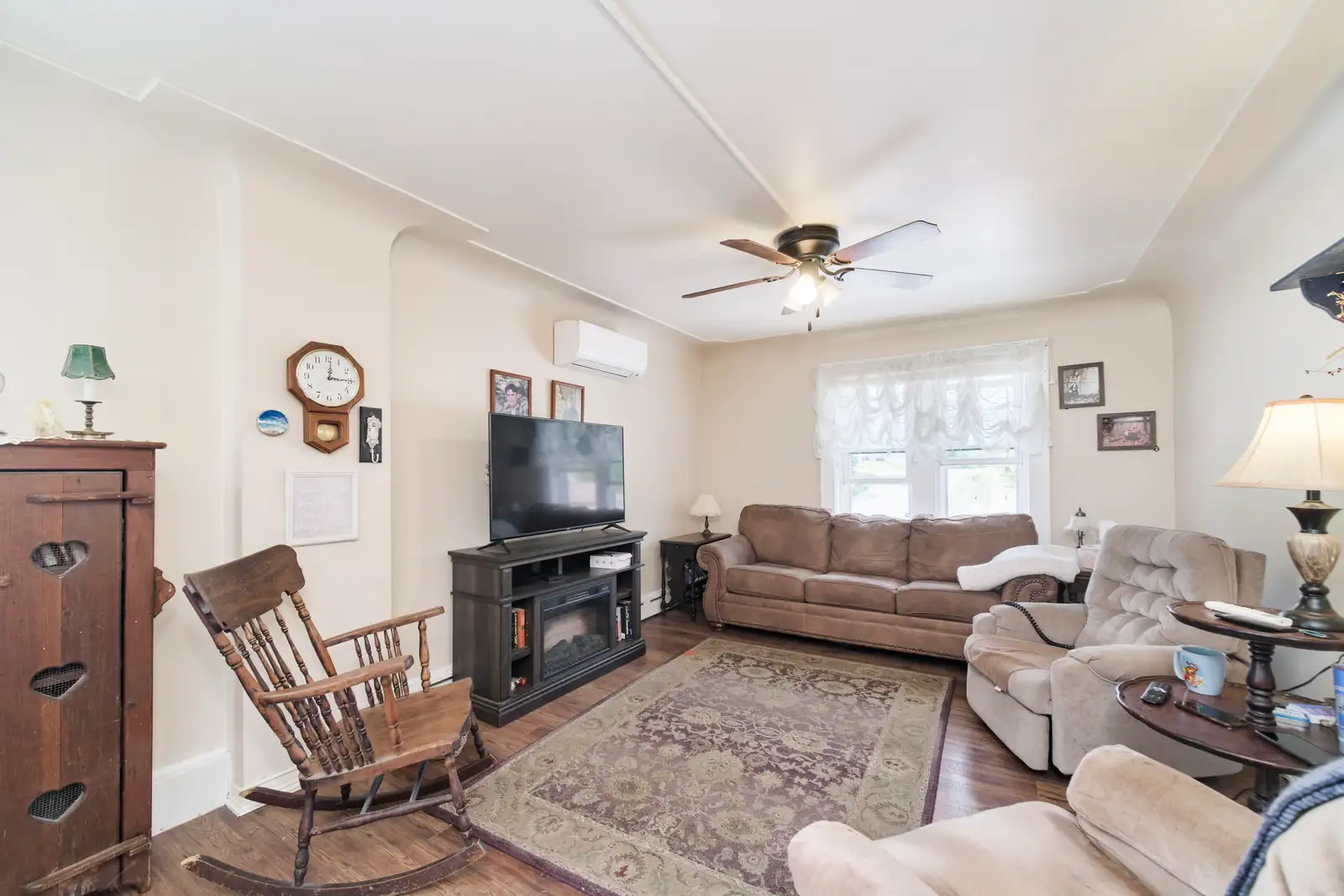 135 Washington St image 15
