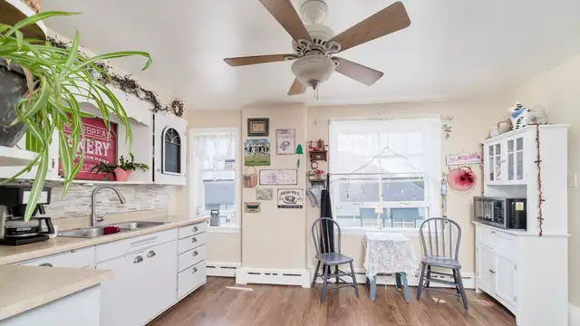 View image 9