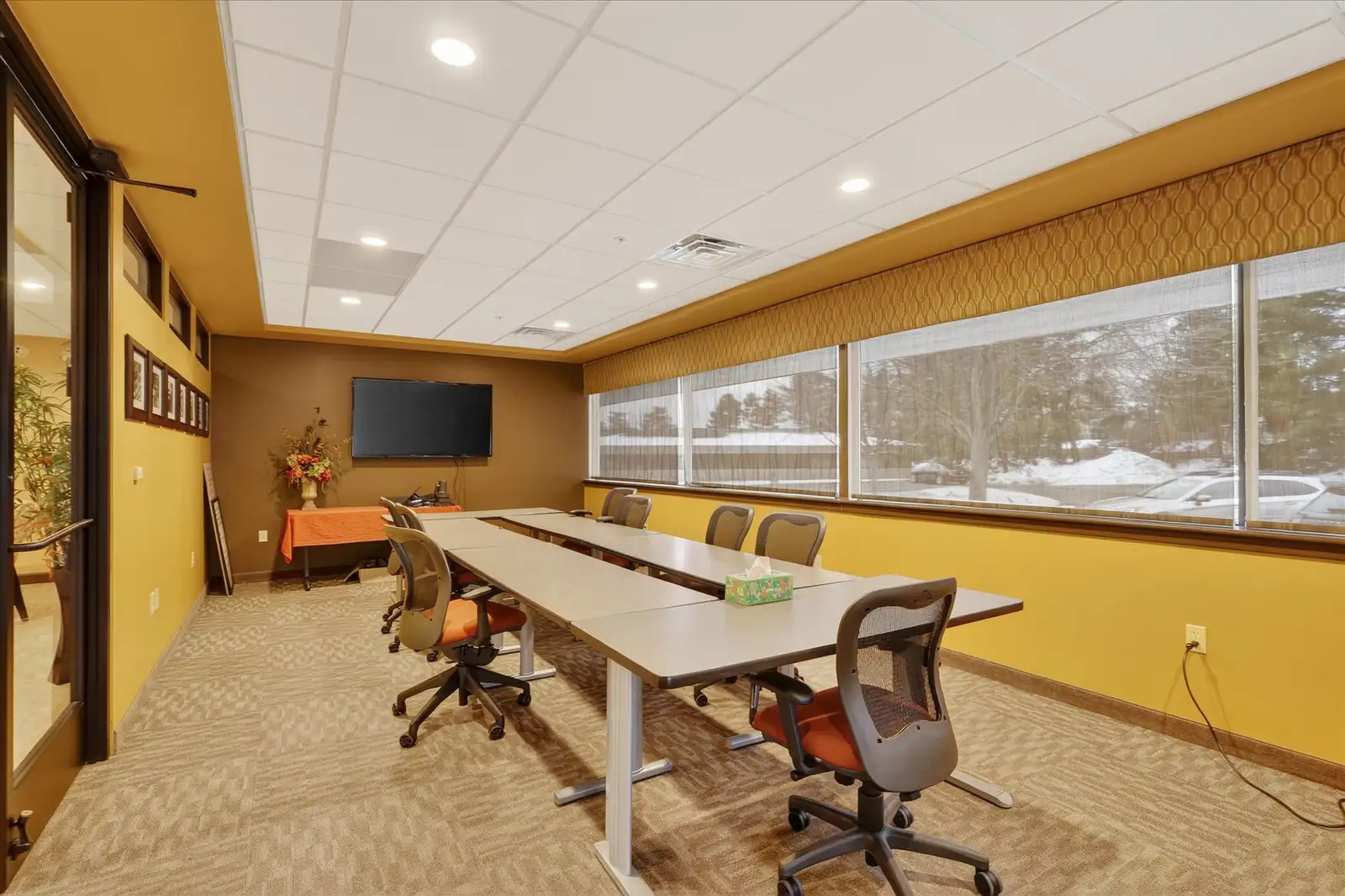 Office Building Creyts Rd, 2-Suites:  1,850 SqFt and 3,500 SqFt or Combine image 9