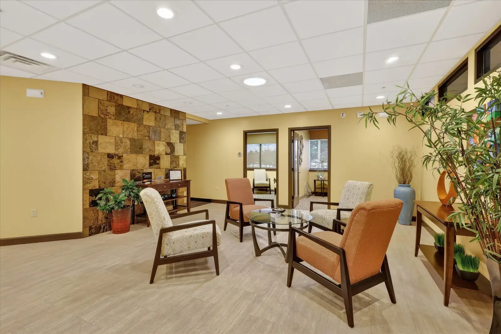 Office Building Creyts Rd, 2-Suites:  1,850 SqFt and 3,500 SqFt or Combine image 6