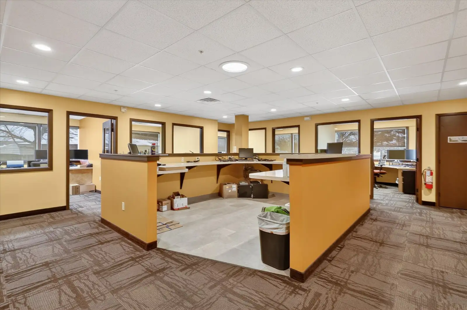 Office Building Creyts Rd, 2-Suites:  1,850 SqFt and 3,500 SqFt or Combine image 10