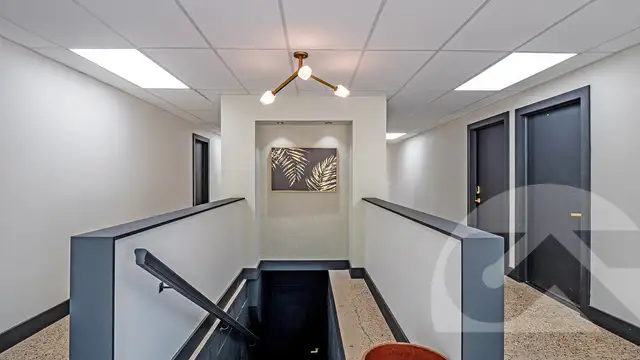24725 Greenfield Rd thumbnail 4