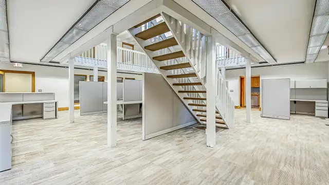 View image 11