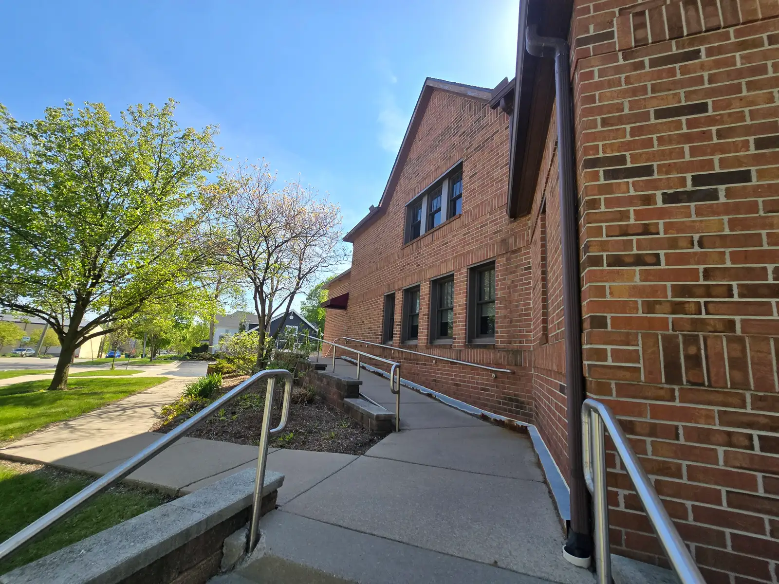 201 S Ann Arbor St image 2