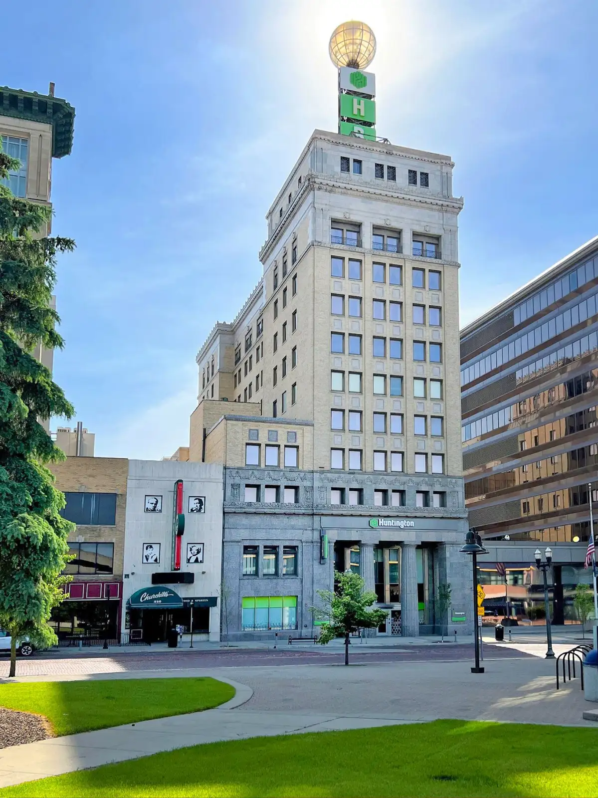 Multiple Floors & Spaces Available