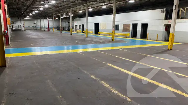 221 Industrial Dr thumbnail 3
