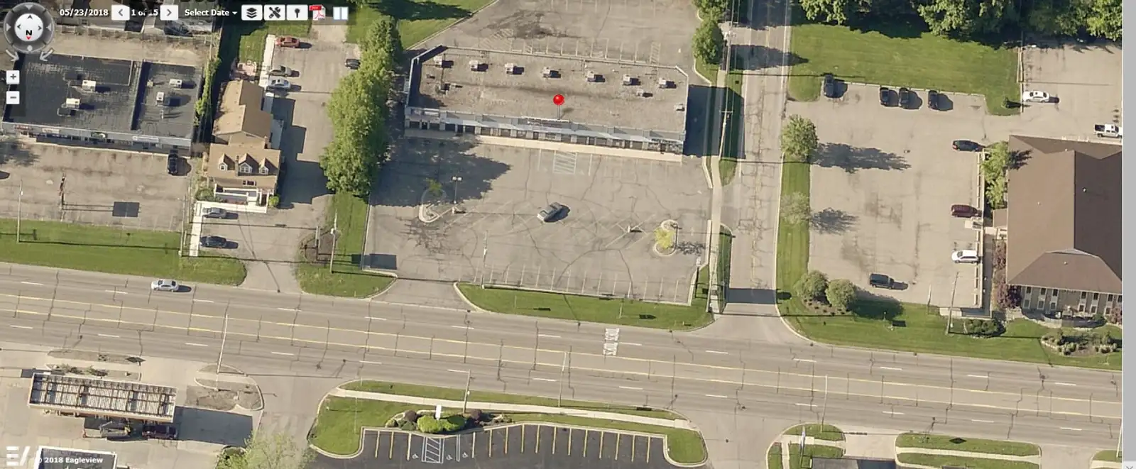 Retail Center on West Saginaw image 5