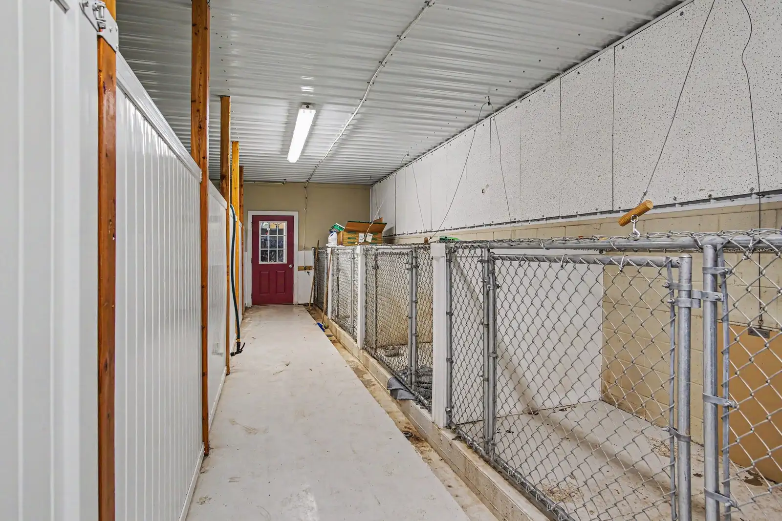 000 Kennel Drive image 3
