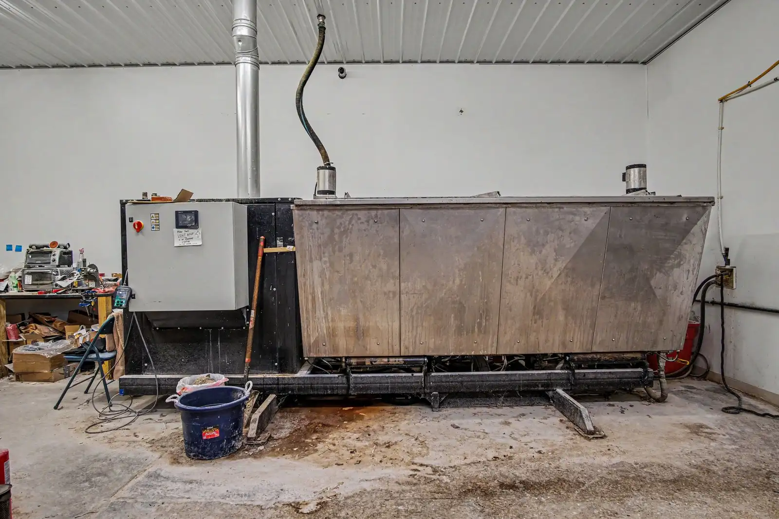 000 Kennel Drive image 14