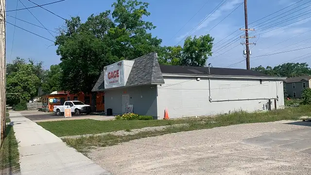 1025 Hannah Ave thumbnail 3