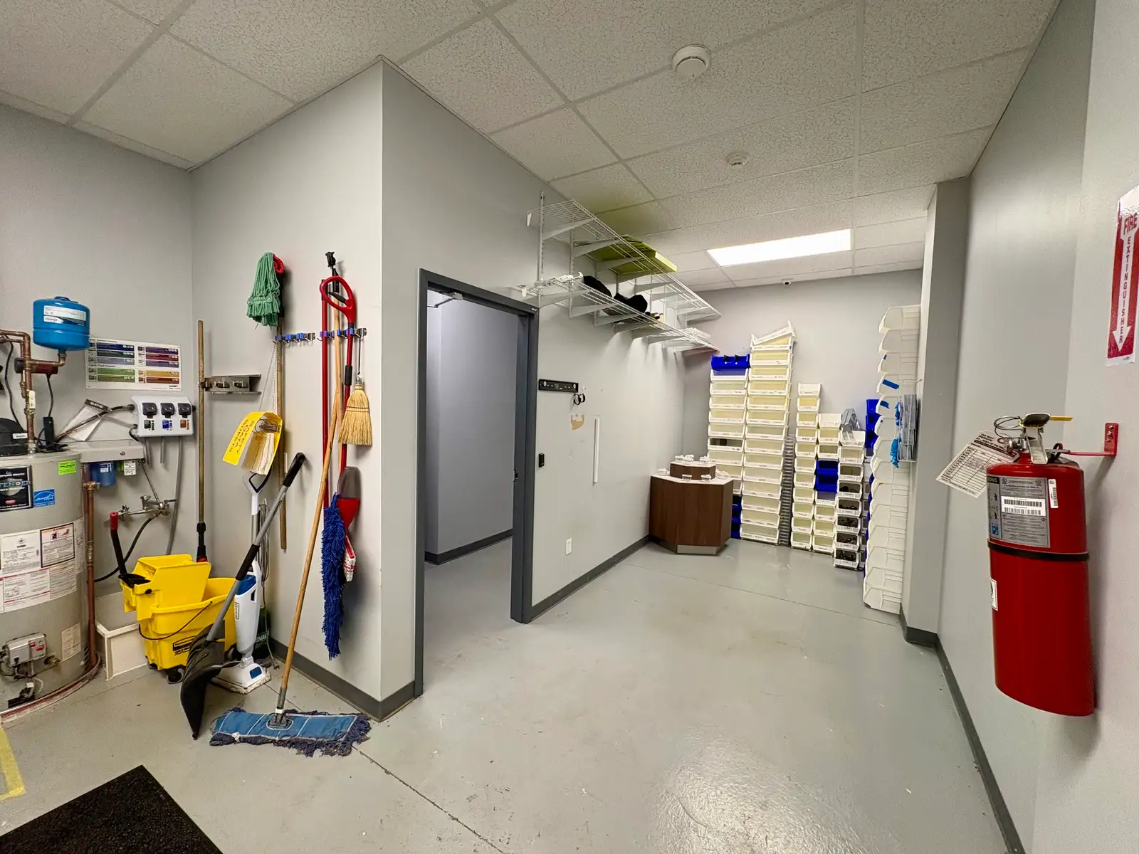 1025 Hannah Ave image 17