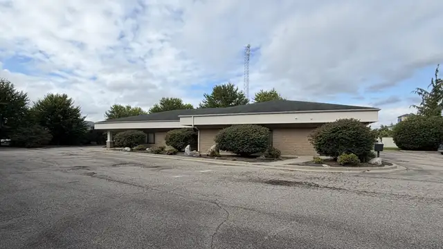 1515 Commerce Park Dr thumbnail 2