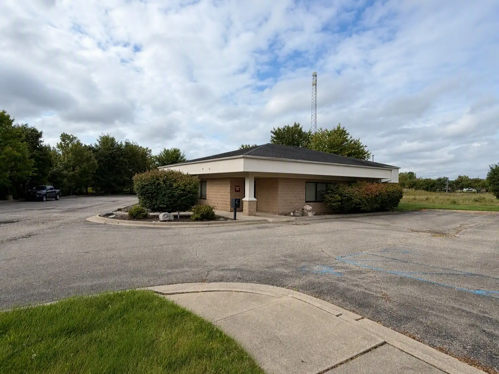 1515 Commerce Park Dr