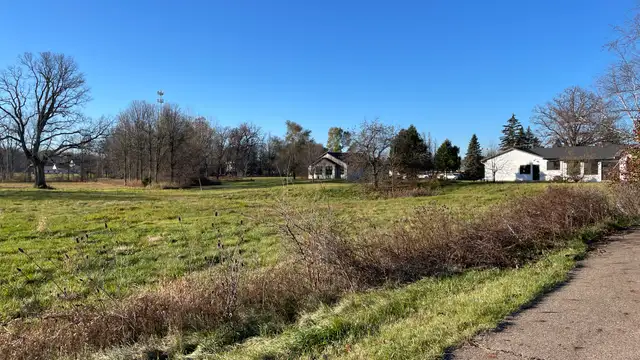 Vacant Commercial Land - Eaton Rapids thumbnail 2