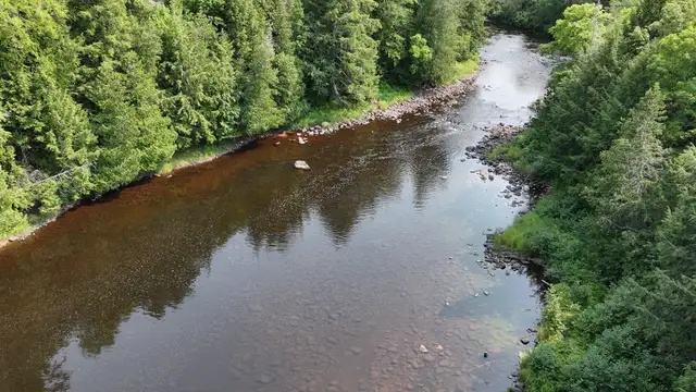 Presque Isle River Frontage thumbnail 3