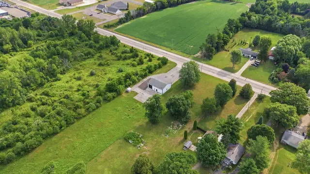 7293 Clio Rd thumbnail 4