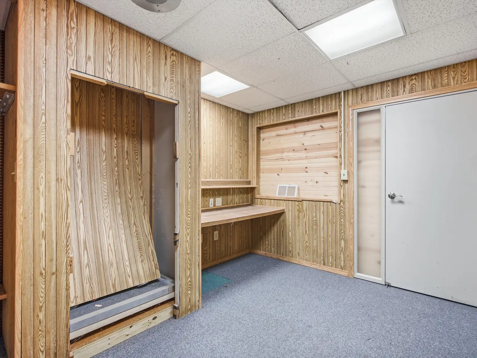 7293 Clio Rd image 13