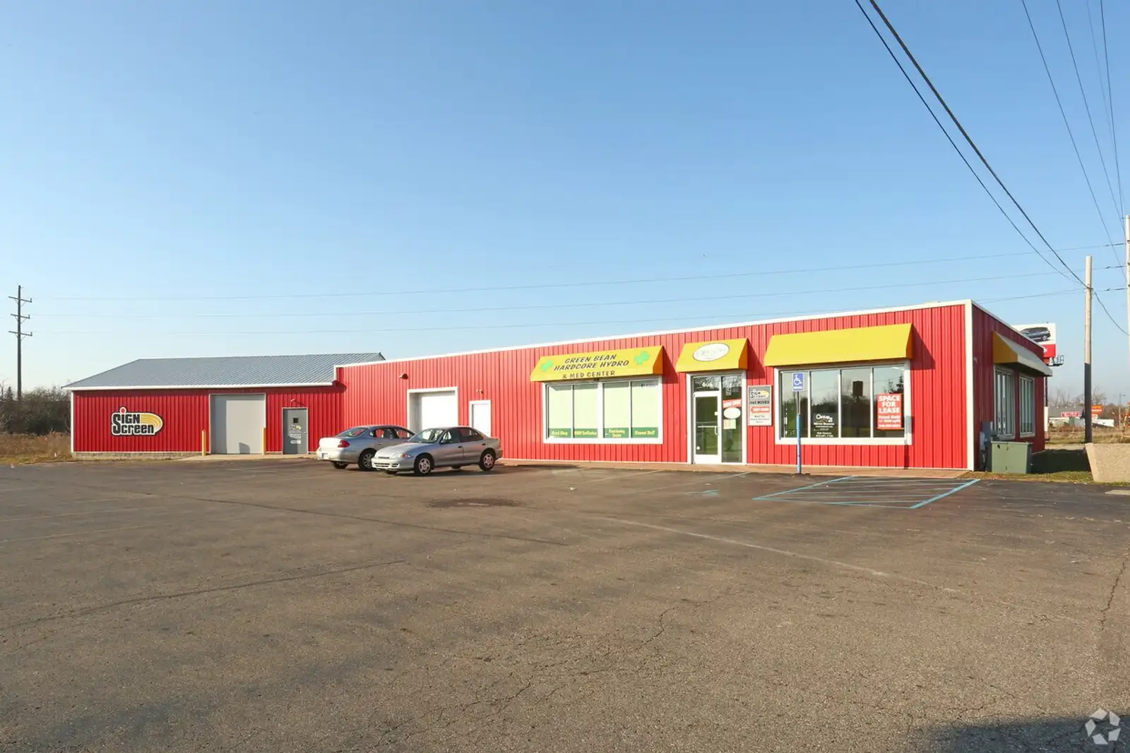 408 S Center Rd. image 3