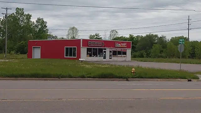 408 S Center Rd. thumbnail 4