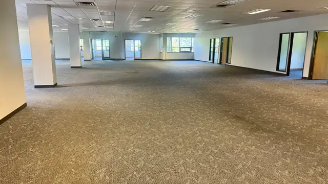 4440 Hagadorn Rd thumbnail 3