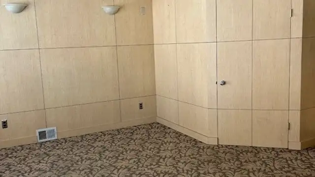 HUGE PRICE REDUCTION  - 253 Southbound Gratiot Ave thumbnail 4