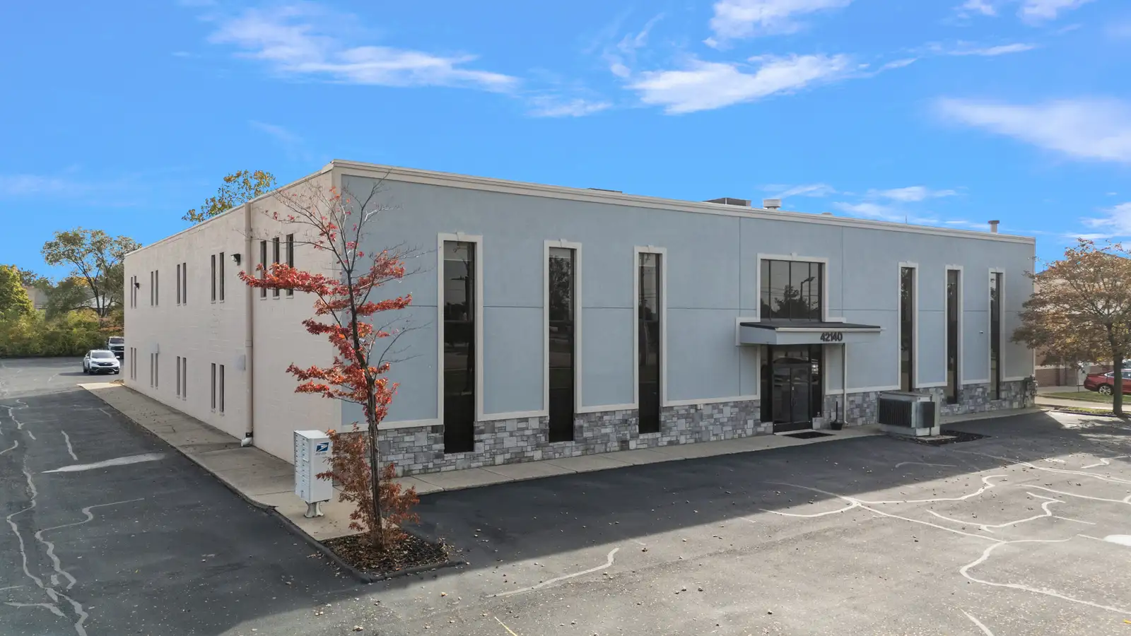 42140 Van Dyke Ave image 1