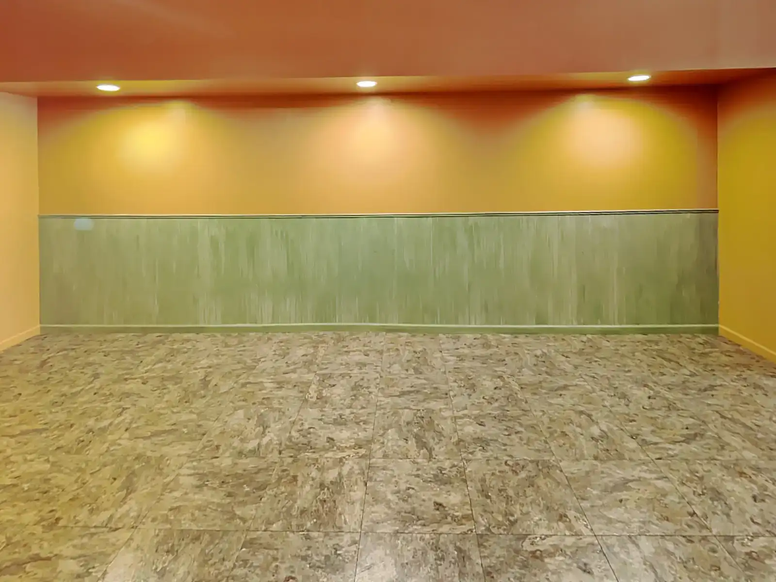 Commercial/Retail Space in Downtown Ithaca, MI image 9