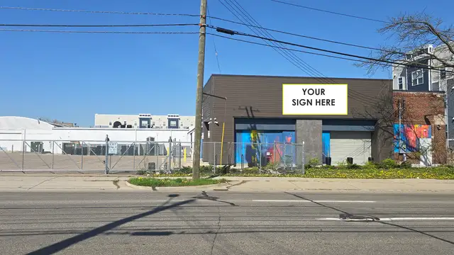Lansing - Former Operating/Turnkey Retailer Facility thumbnail 4
