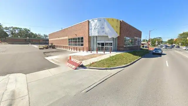 Former Rite Aid thumbnail 2