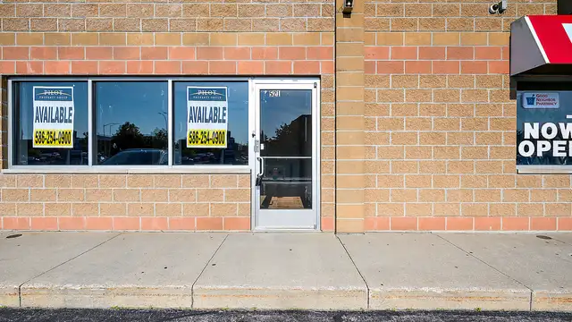 521 - 523 10th St thumbnail 2