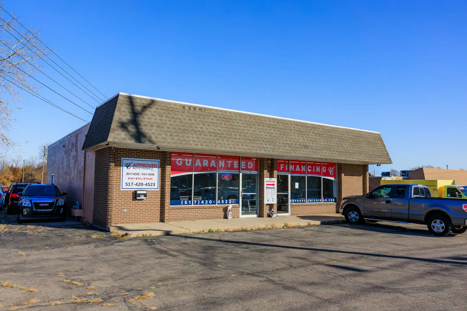 521 E Jolly Rd