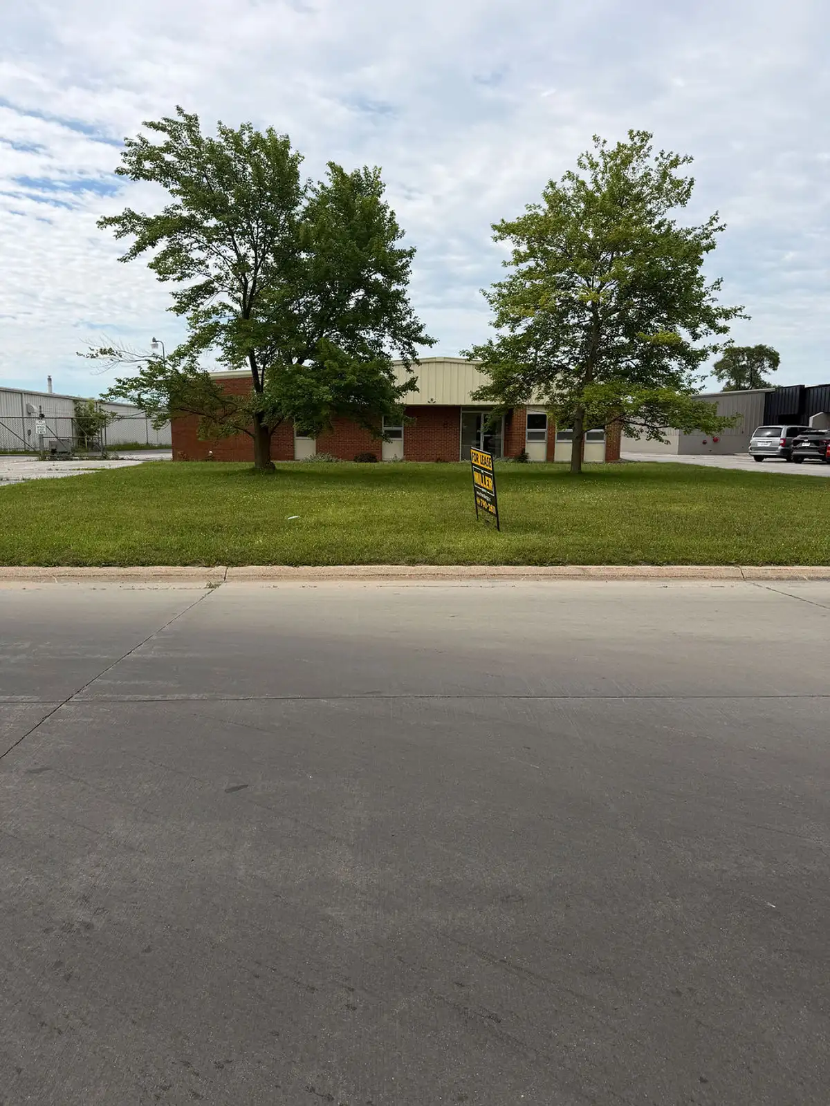 3075 Enterprise Dr