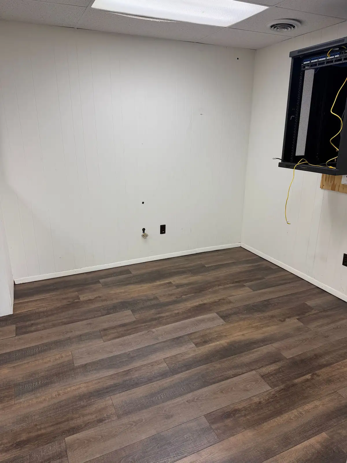 3075 Enterprise Dr image 8