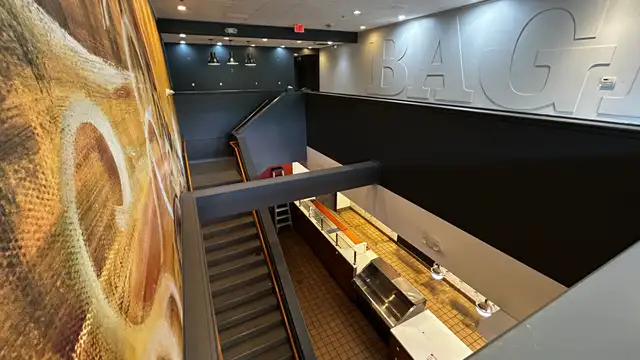 709 N University Ave thumbnail 4