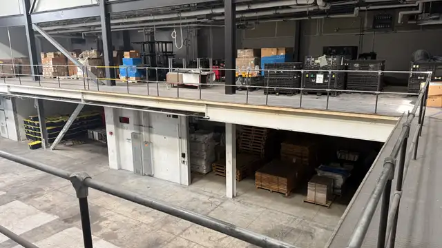View image 11