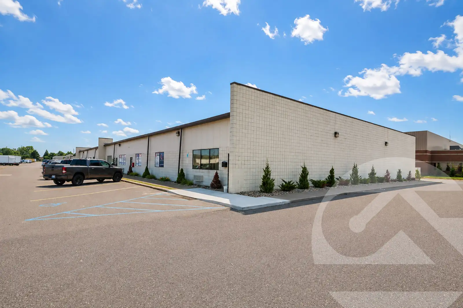 42700-42786 Mound Rd