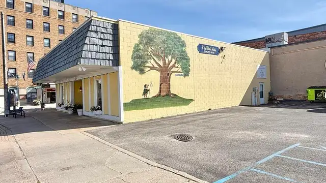 View image 16